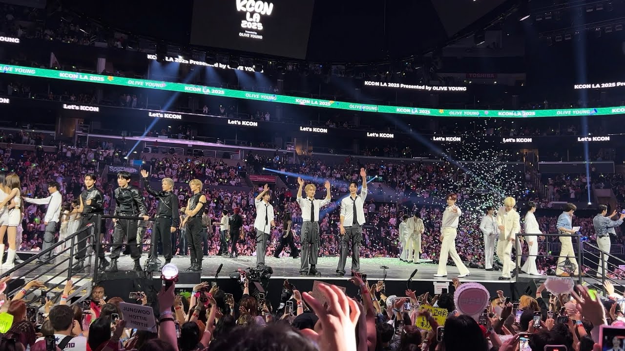 250801 KCON LA 2025 Day 1 ENDING | Day 1 Lineup