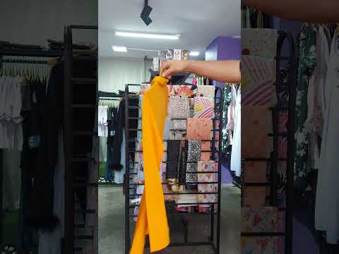 یه پیراهن اورجینال عالی از برند نلی سوئد سایز  قد کار ۸۵ سانت با احترام ۷۵۵ ت