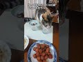 お兄ちゃんと晩ご飯　#子猫#保護猫#猫のいる暮らし