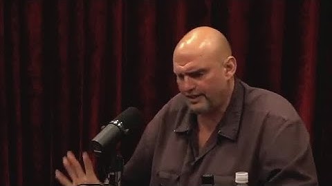 🙄 Fetterman Unpacks the Border Bill to Rogan: Turning Illegal Immigrants Legal, Not Stopping the