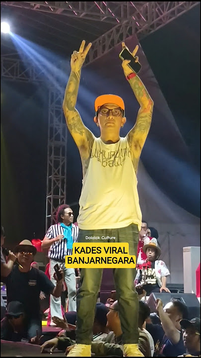 Penuh wibawa ketika kades hoho diatas panggung #dangdut #dangdutkoplo #hiburan #kadeshoho