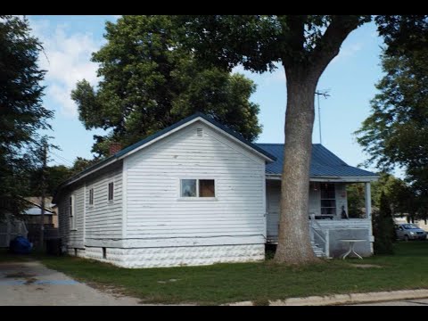 145 Bridge, Oconto, WI home video tour