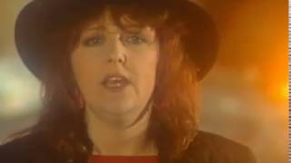 Mike  Oldfield  &amp;  Maggie  Reilly    --    To   France   Video   HQ