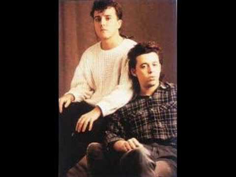 Tears For Fears - Mad World (Official Music Video) 