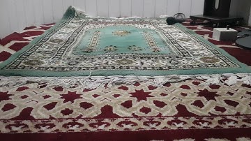 سورة الإخلاص والمعوذتين مكررة