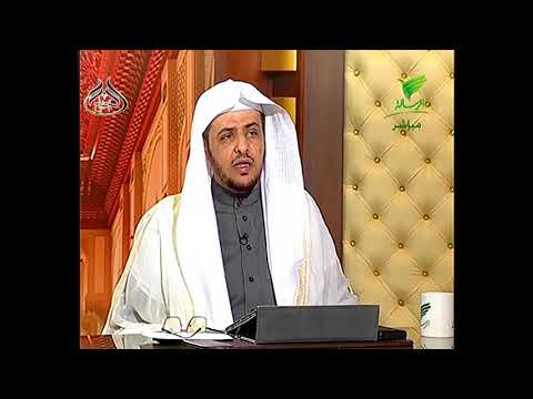 هل يجوز للمرأة أن تعتمر عن رجل من غير محارمها