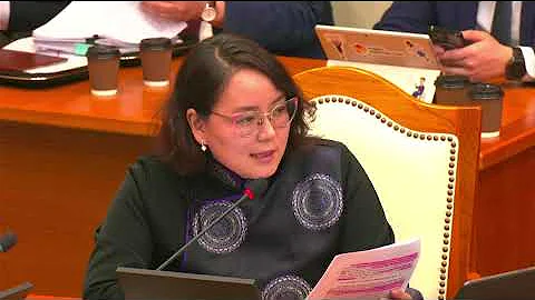 О.Саранчулуун: Арилжааны банкнуудад ахмад настнуудад зориулсан санхүүгийн ямар бүтээгдэхүүн