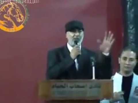 الشاعر محمد فتحى السيد مهرجان الشعراء العرب بالاسكندرية 2012