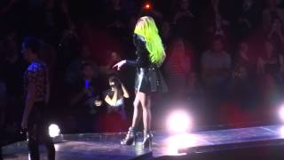 Lady Gaga  Willkommen Live Montreal 2013 HD 1080P