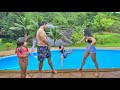 DESAFIO: CONTINUE A MÚSICA OU CAI NA PISCINA | Gêmeas Brasil