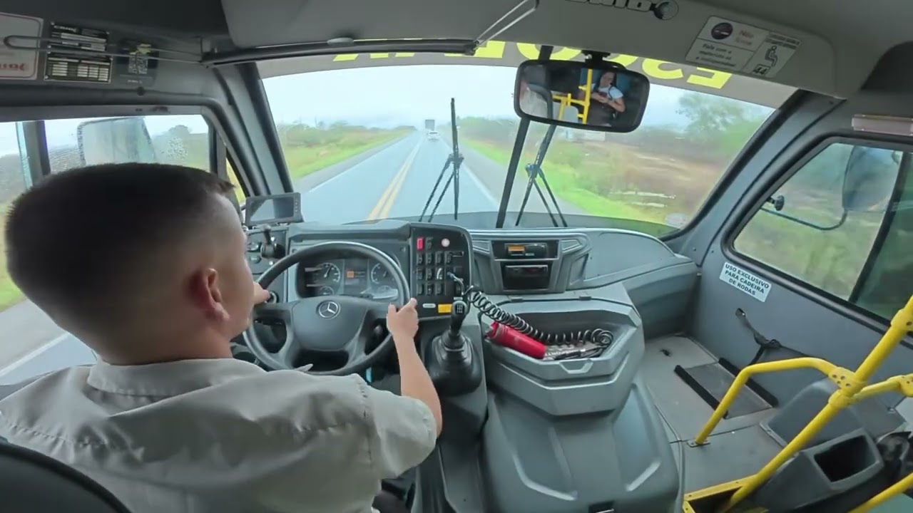 A Jornada Universitária: Ônibus Mercedinha na BR 230. Parte 1.