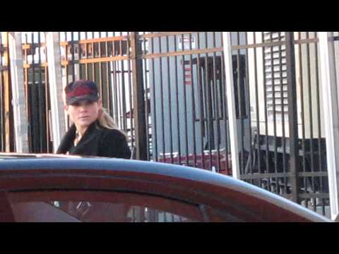 WWE Smackdown in Stockton, Ca/ WWE Beth Phoenix an...