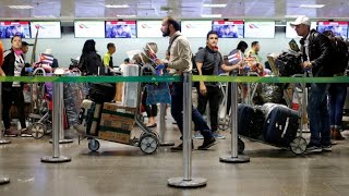 Les médecins cubains commencent à quitter le Brésil de Bolsonaro