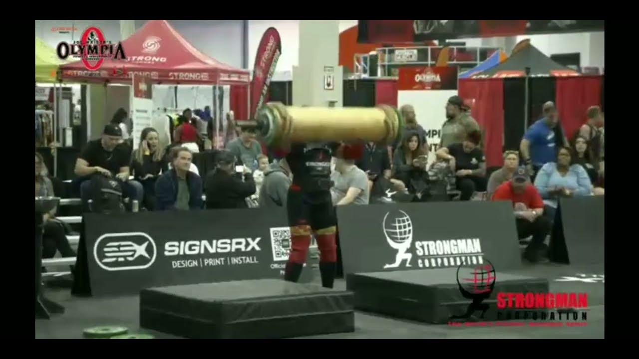 Olga Liashchuk Log lift at the America's Strongest Man and Woman 2022