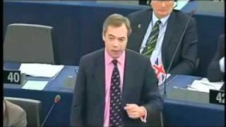 Il discorso dell&#39;inglese Nigel Farage al parlamento Europeo