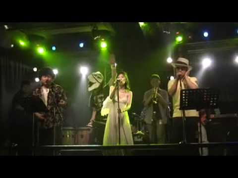[カバー] 2億4千万の瞳(エキゾチックジャパン) - 郷ひろみ(2009.7.5 彩!勇気)