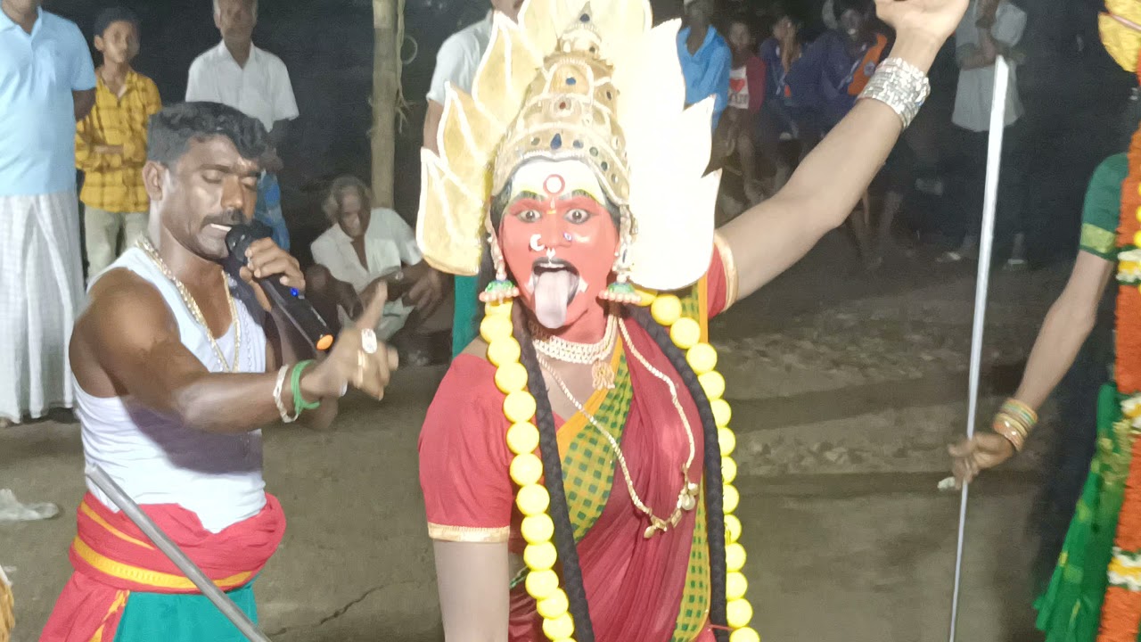 ஒரு ஊரையே அலறவிட்ட காளிகள் #pambaisenthil#poosaripattu