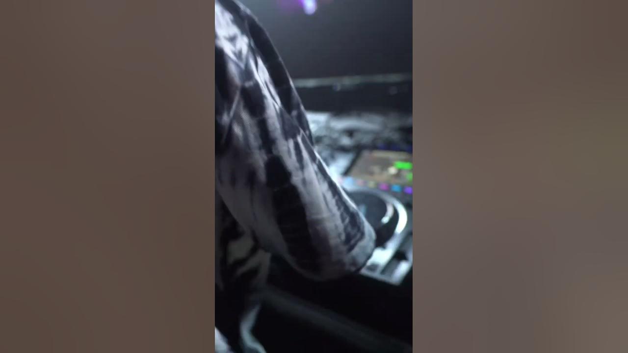 Sick Mix: Luude 'Down Under' x 'Taking It Higher' (Eskei83 Live Mix) #dnb #drumnbass #dj #eskei83