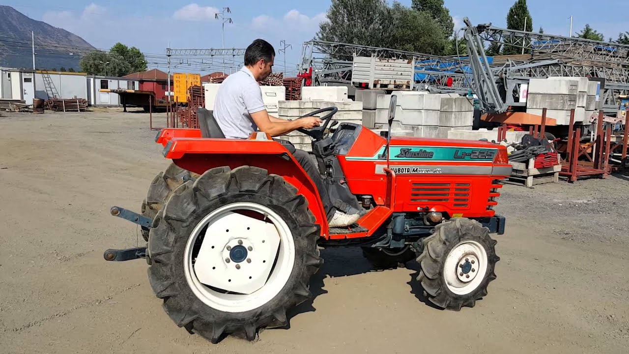 Trattore KUBOTA L 1 225 SUNSHINE Tractor KUBOTA L 1 225 SUNSHINE