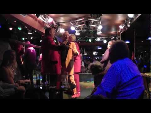 (HD) Disco Fun Pub Sinatra's Benidorm - 03-02-2013