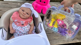 MINI PICNIC EN EL PATIO DE MI CASA CON MI BEBE REBORN KISHA / JUGAMOS A BARCOS DE AGUA, CULUMPIO…/