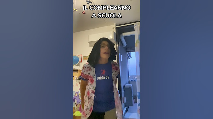 POV. È il tuo compleanno e decidi di festeggiare a scuola
