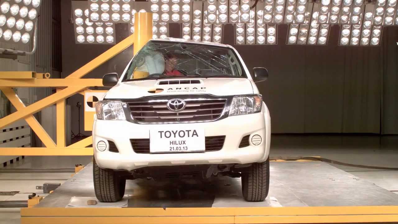 Ancap Crash Test Toyota Hilux 4x4