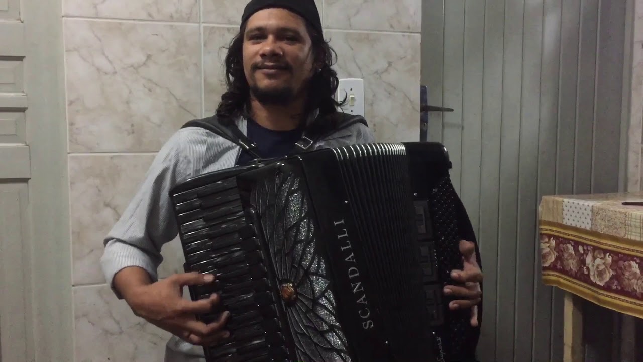 Acordeon Scandalli Air Black dupla ressonância