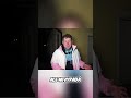 Hrůzná zastávka vlaku Ču Ču Charles přijíždí