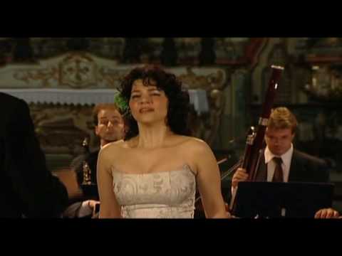 Sylvia Klein com orquestra de Ouro Preto,Brasil - ...