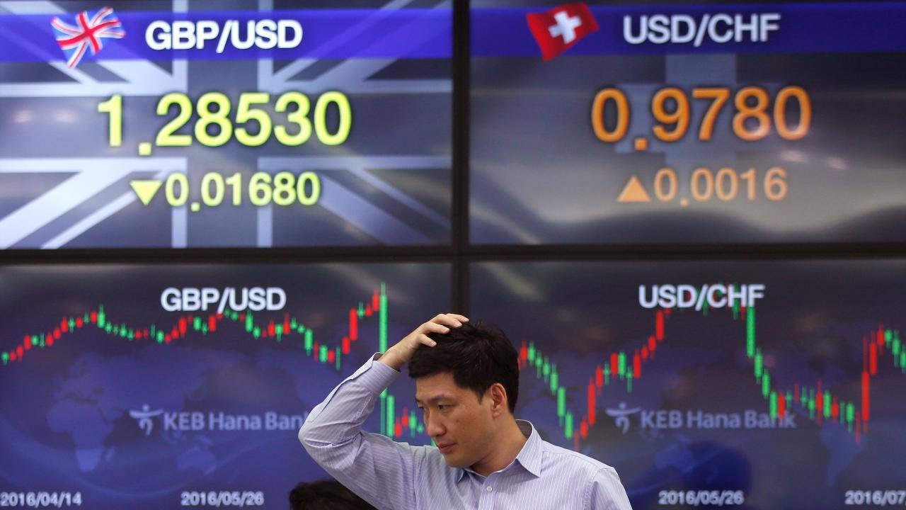 Worries About ‘Brexit’ are Renewed as Pound Falls to 31 Year low