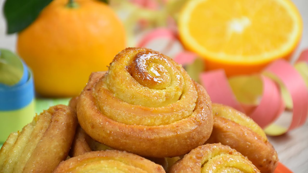 Girelle dolci di Carnevale all’arancia Ricetta di Fidelity Cucina