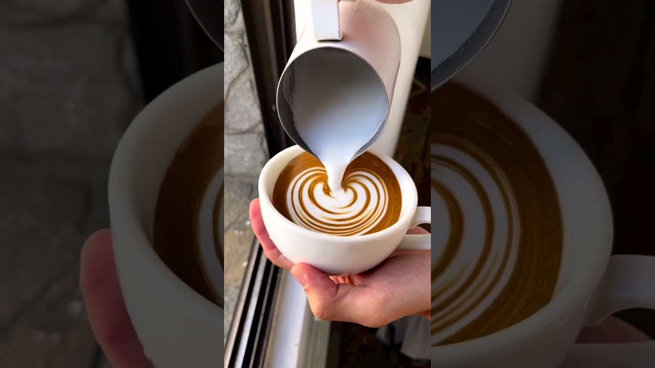 Slowing Heart'💖 Latte Art | Coffee Art #shorts  [Barista:- @24.studio]