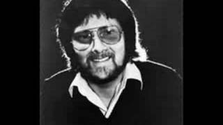 Gerry Rafferty - The Right Moment chords