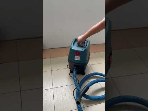 جاروبرقی خشک بوش  15 در حال کار