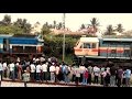 SCR helping SWR!! shunting of GY WDG4 TWINS to CBE LTT :Indian railways