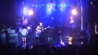 Shout Out Louds - Chasing the Sinking Sun (live)