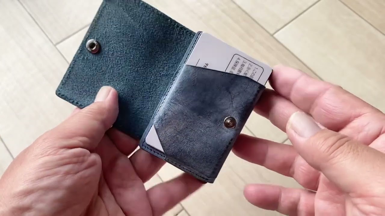 Dom tepornaドンテポーナの革財布