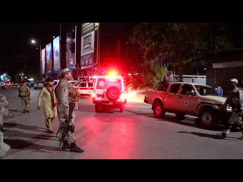 Множество раненых и погибших: последствия взрыва у аэропорта в Кабуле
