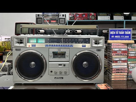 ✳︎Sakuragi Rui ✳︎ VICTOR RC-M70 Victor RC-M70 Radio JVC - Victor Company of Japan, Ltd