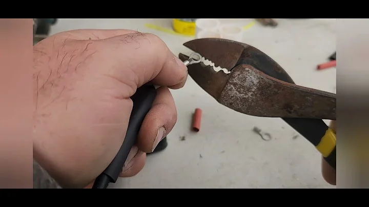 quick and dirty antenna feed point and 20 meter speaker wire antenna build