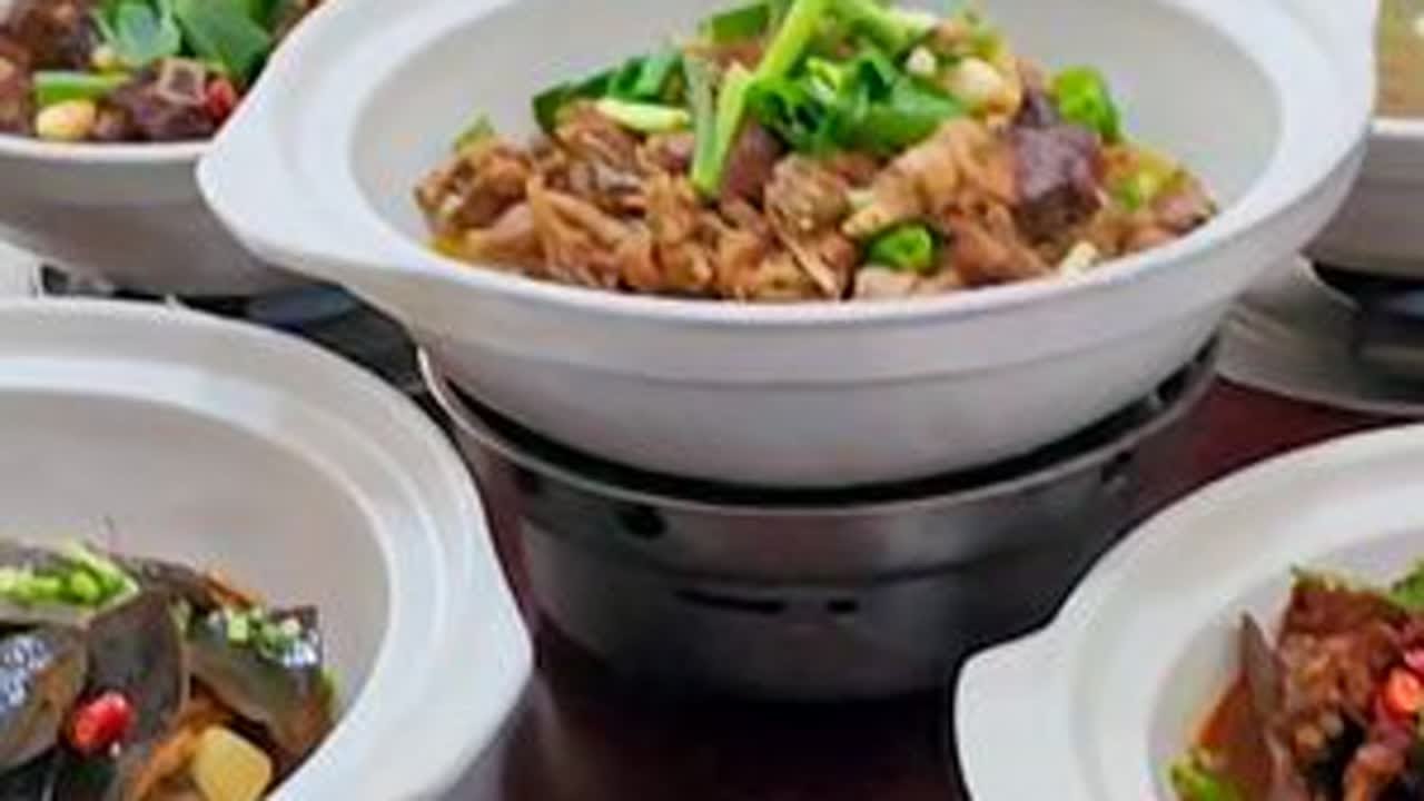 一满桌的常德钵钵菜， 有没有你喜欢的那一款！