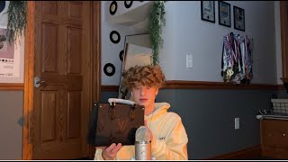 asmr || purse tapping, scratching, + unboxing 👛💕