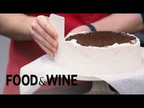 Video: Skal kaken avkjøles opp ned?