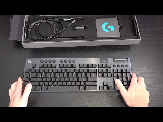 Logitech G915 TKL LIGHTSPEED Wireless Keyboard UNBOXING 