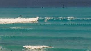 Outer Waikiki reef sees massive Code Red 2 swell