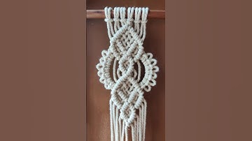Macrame Wall Hanging #wallhanging #macramedesign #macramepattern #macrameforbeginners #beginners