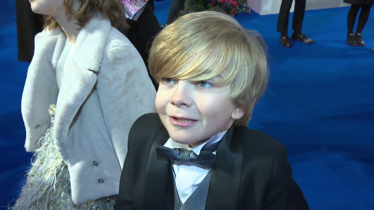Mary Poppins European Premiere Itw Joel Dawson Official Video Youtube