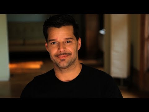 Video: Ricky Martin Dankt Obama Für Die 