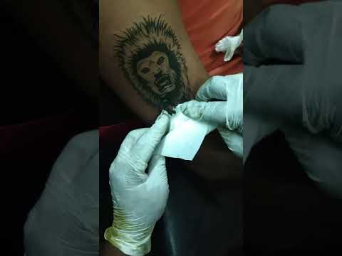 Lion with geometrical #tattoo #shortsvideo #shortsviral #handtattoo  #liontattoo #geomatricaltattoo - YouTube